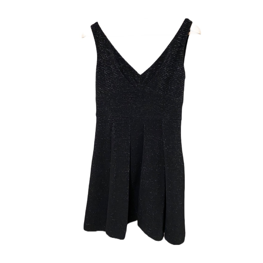 BETSEY JOHNSON Ribbed Textured Sparkle Fit & Flare Bow Dress Size 4